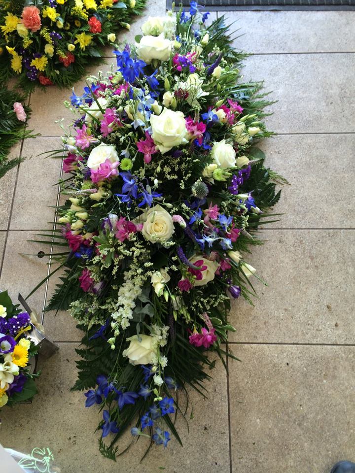 Funeral and Sympathy Flowers in Crumlin, Dublin 12, Walkinstown and Dublin.